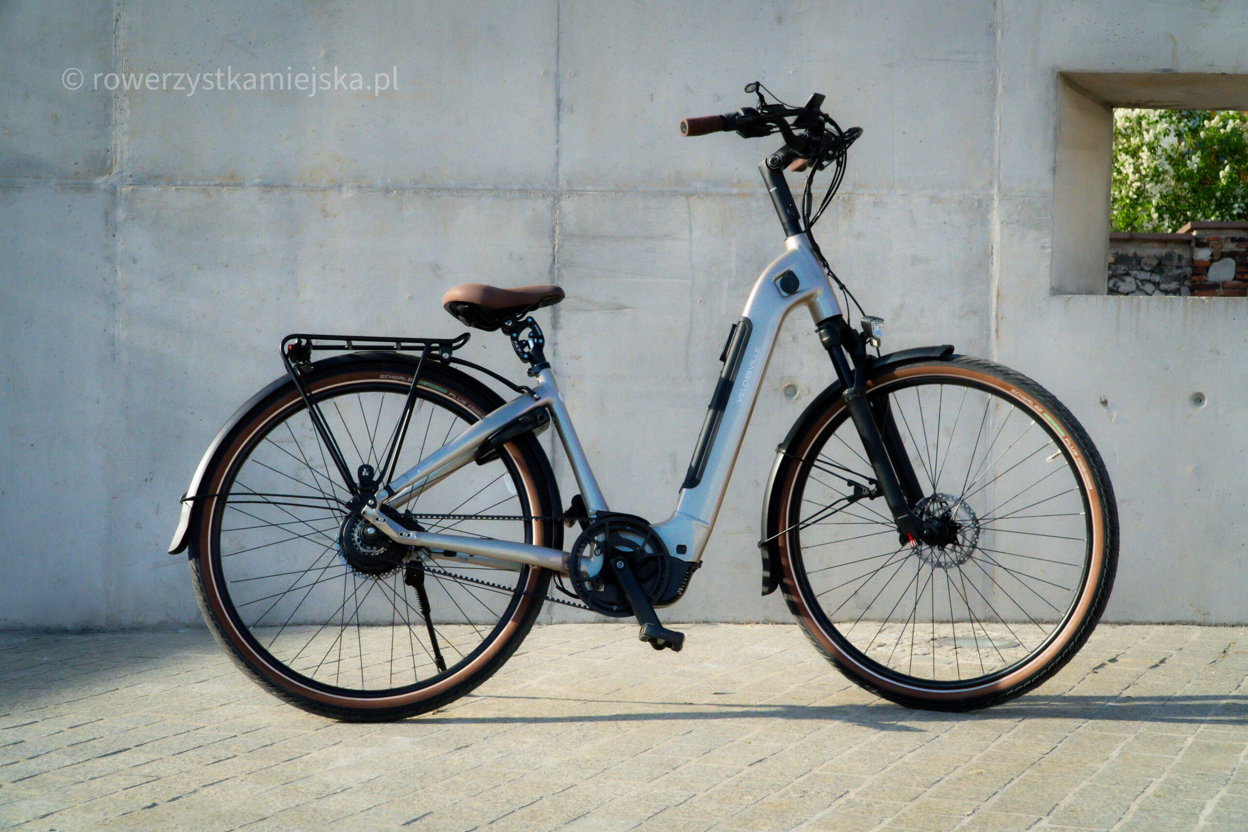 VELO DE VILLE CEB 590 Light